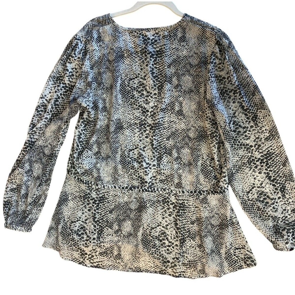 Susan Graver Women's Printed Liquid Knit Top M Long Sleeve - Picture 7 of 11